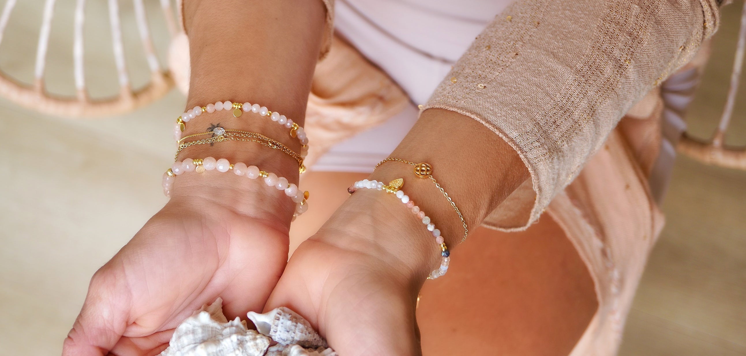 Mondstein Schmuck – Sanfte Kraft für deine Seele