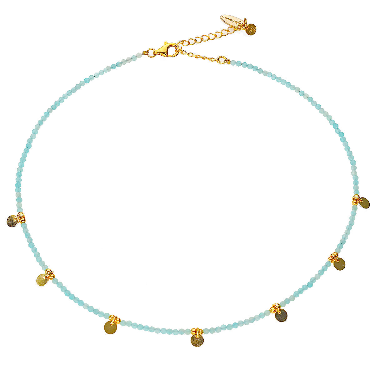 ‘Aqua Drops’ Halskette aus Amazonit: Zarte Halskette mit kleinen blauen Perlen und goldenen Plättchen.