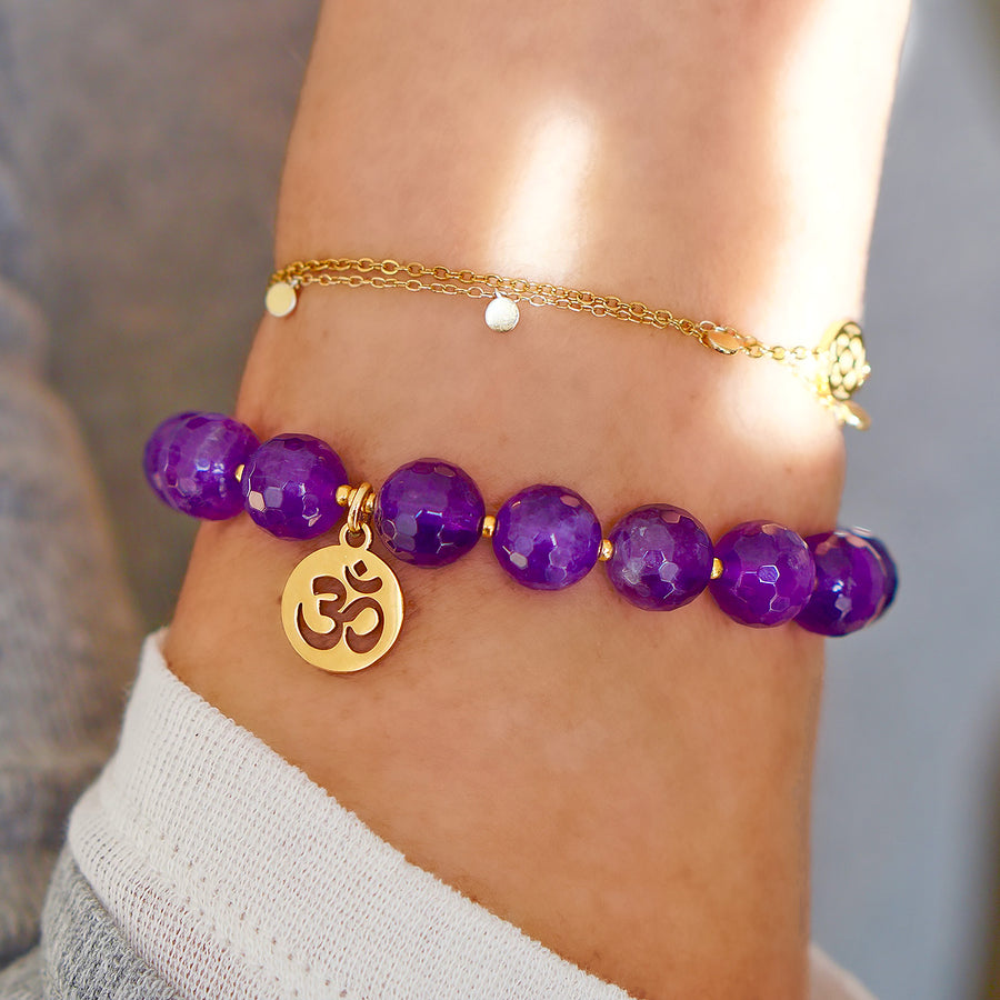 Amethyst Armband mit Om Anhänger