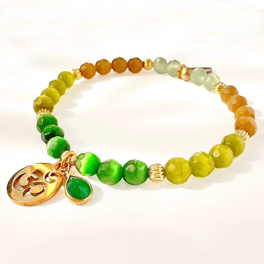 'Green Essence Om' Armband aus Katzenauge-Quarz